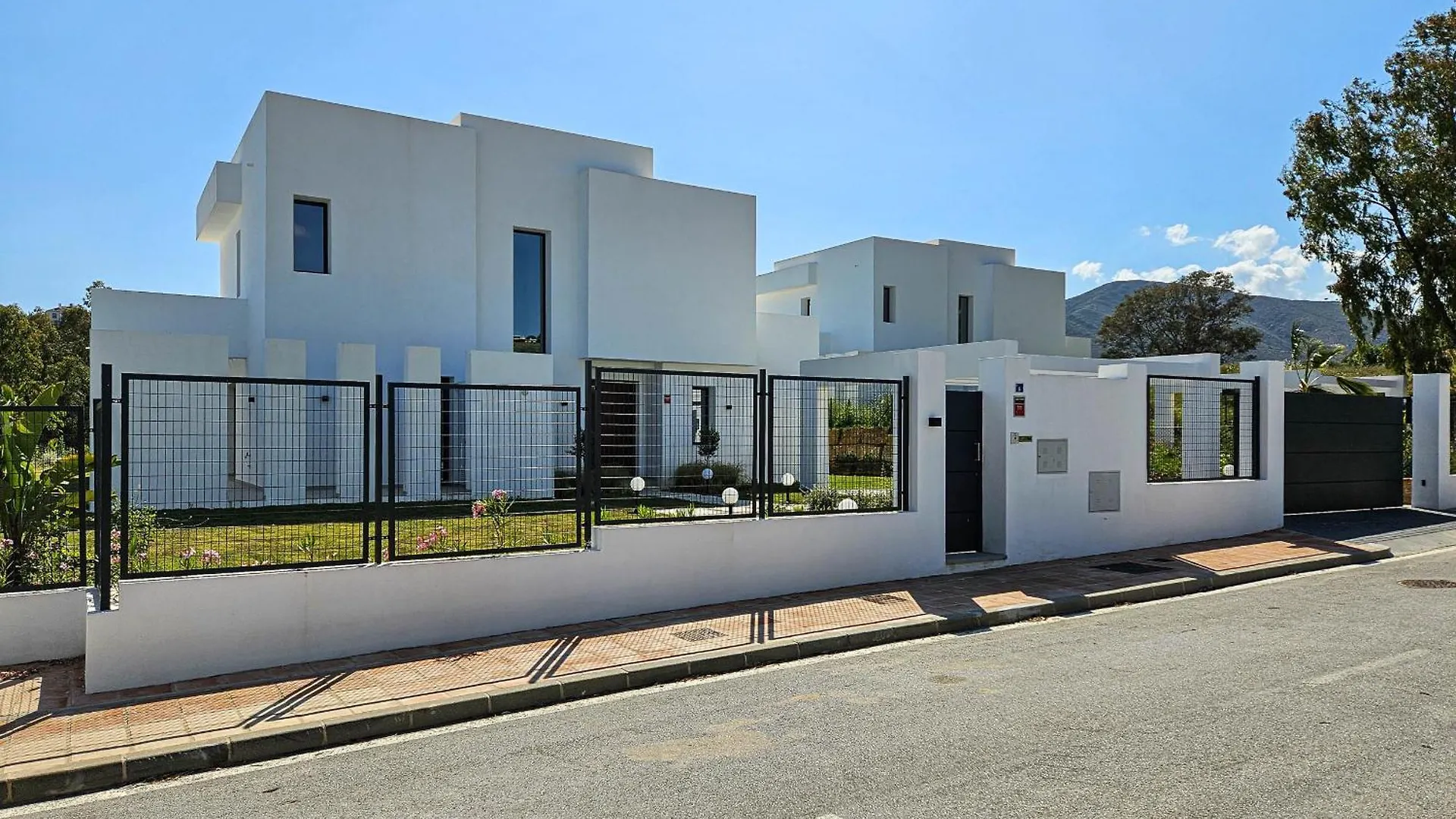 New Villa With Private Pool And Garden In La Finca De La Cala La Cala De Mijas